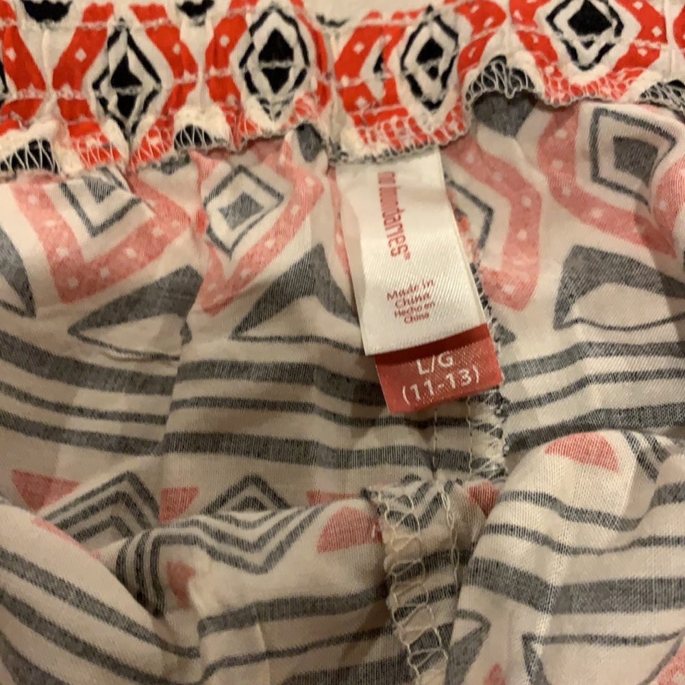 Patterned shorts - Picture 3 of 3